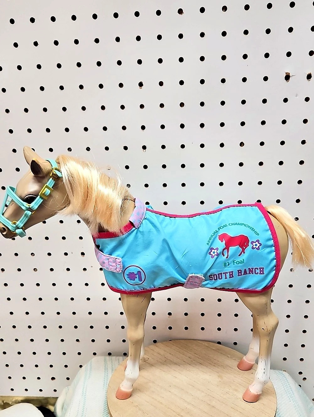 Our Generation South Ranch Foal Toy Horse with Outfit